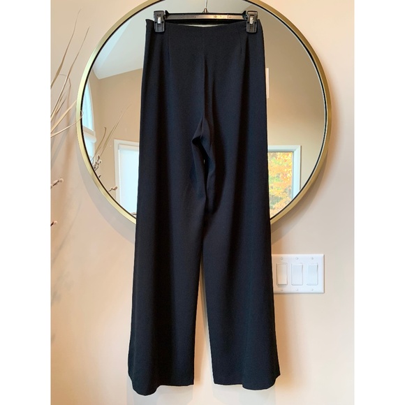 Aritzia Pants - NWT ARITZIA WILFRED PANTS